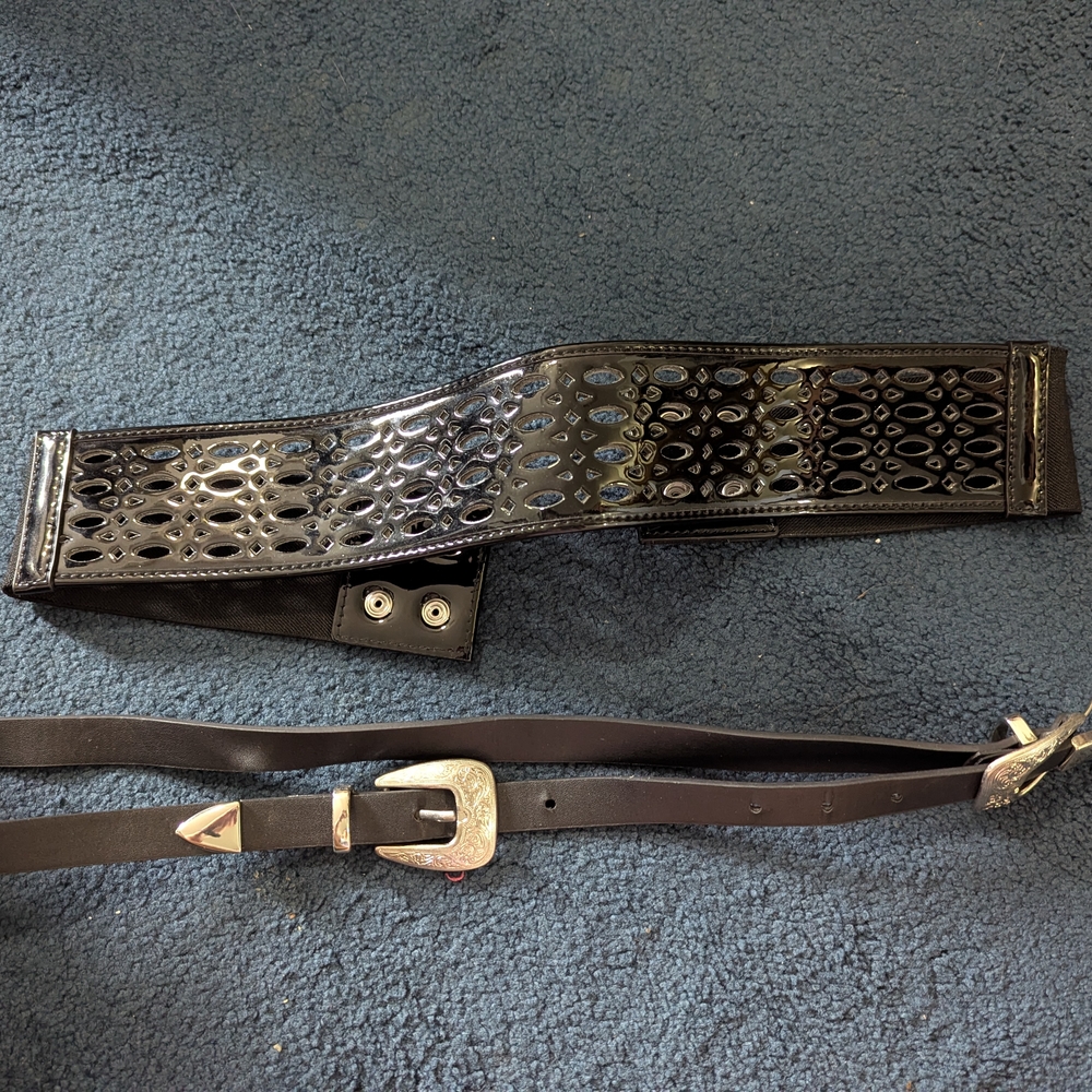 Black Leather Women's Belt